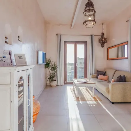 La Residencia Apartment
