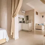 La Residencia * Тарифа